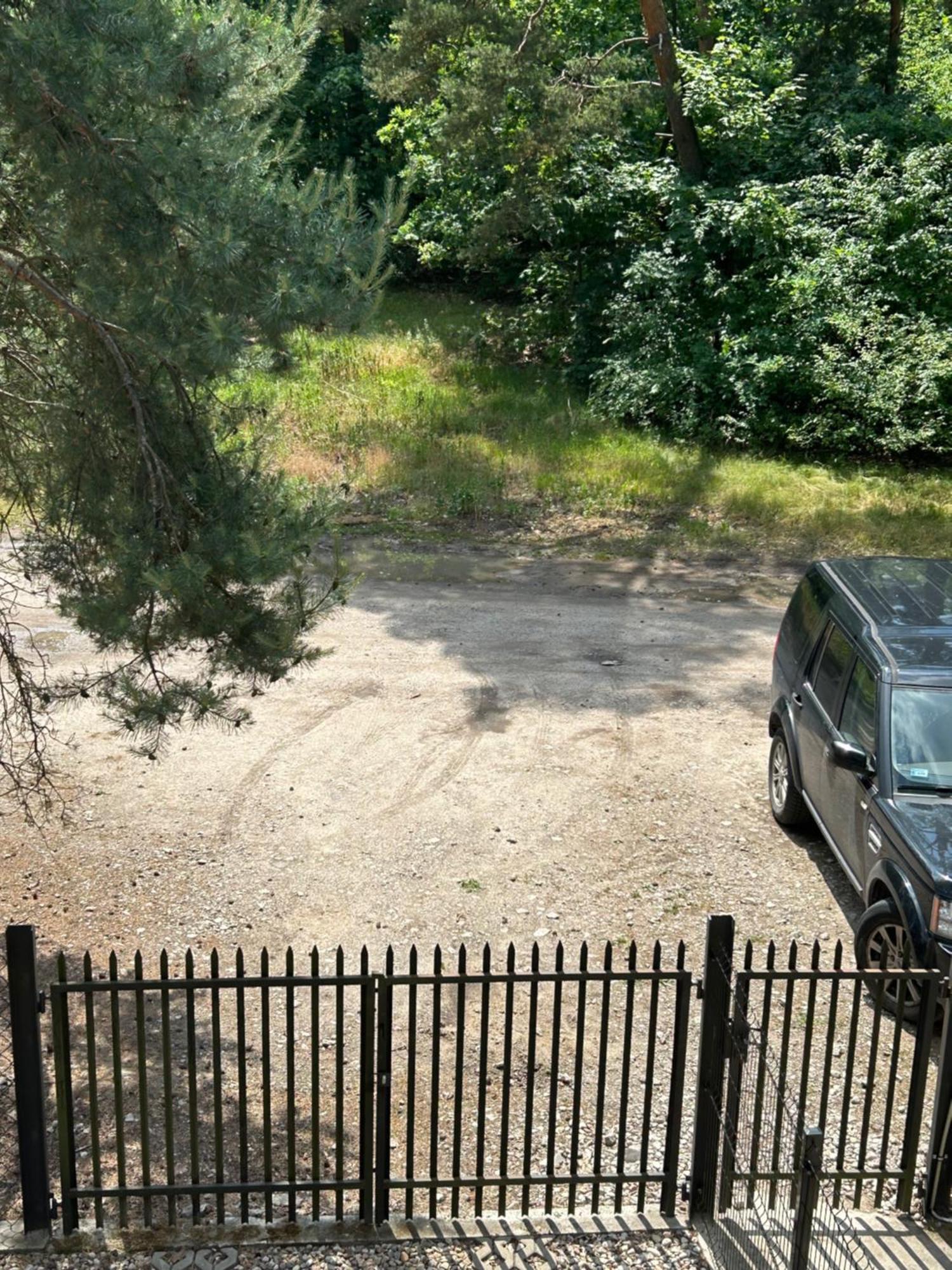 Dworska Apartman Józefów Kültér fotó